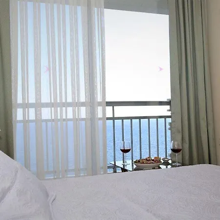 Hotel Lara