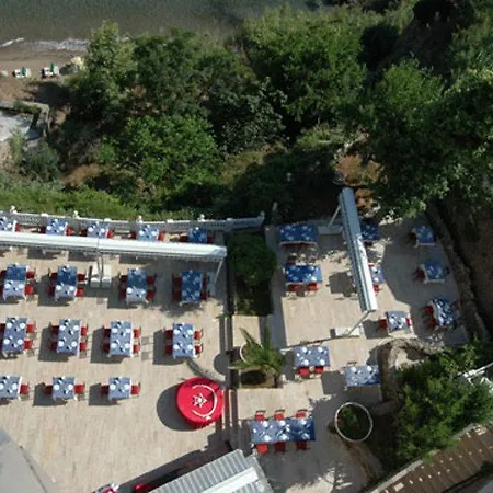Lara Hotel